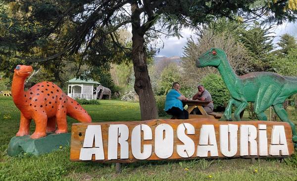 El Parque Temático "Arcosauria" reabrió sus puertas - Últimas Noticias: El Chubut
