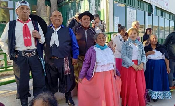 Gran fogón a beneficio de los scouts «Pueblo de Luis» en predio de la Sociedad Rural de Trelew - Últimas Noticias: El Chubut